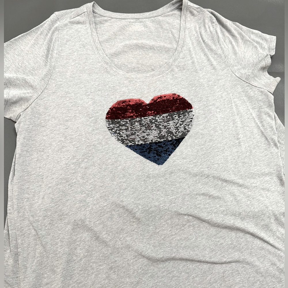 Lane Bryant Tee with Changing Sequins 🇺🇸 18/20